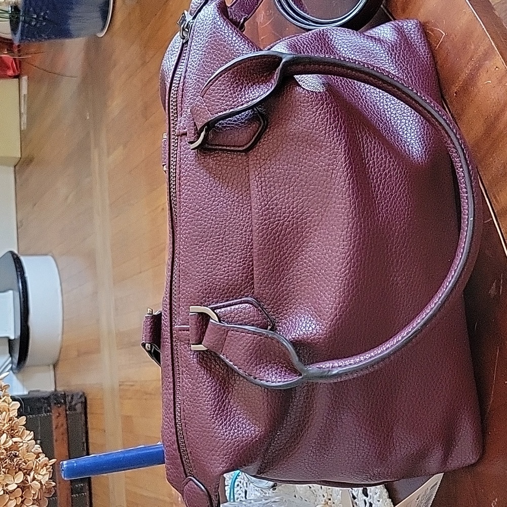 Aubergine a new day Vegan Leather Handbag - Picture 5 of 11